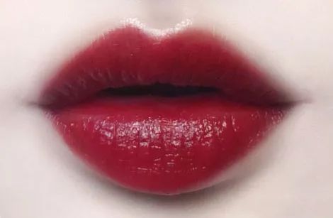 刘嘉玲代言的痘痘修复面霜,刘嘉玲紧致面霜