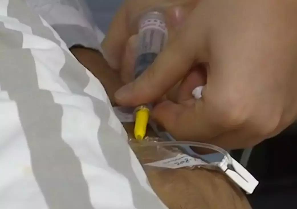 男子喝了碗凉茶，竟然喝出肾衰竭！千万要当心！