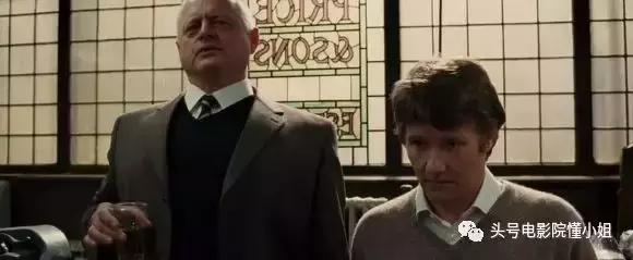 题材尺度超大胆的剧来了！他变装比许晴还性感女人看完说白活了