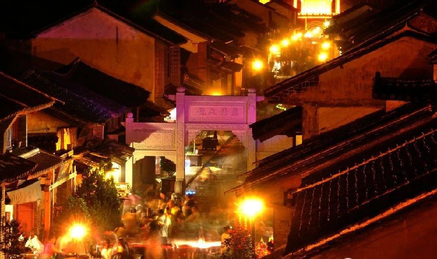 云南的火把节真热闹,云南最热闹的火把节