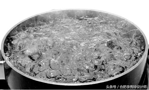 教你用一瓶水看懂水质问题,如何判断饮用水的水质好坏