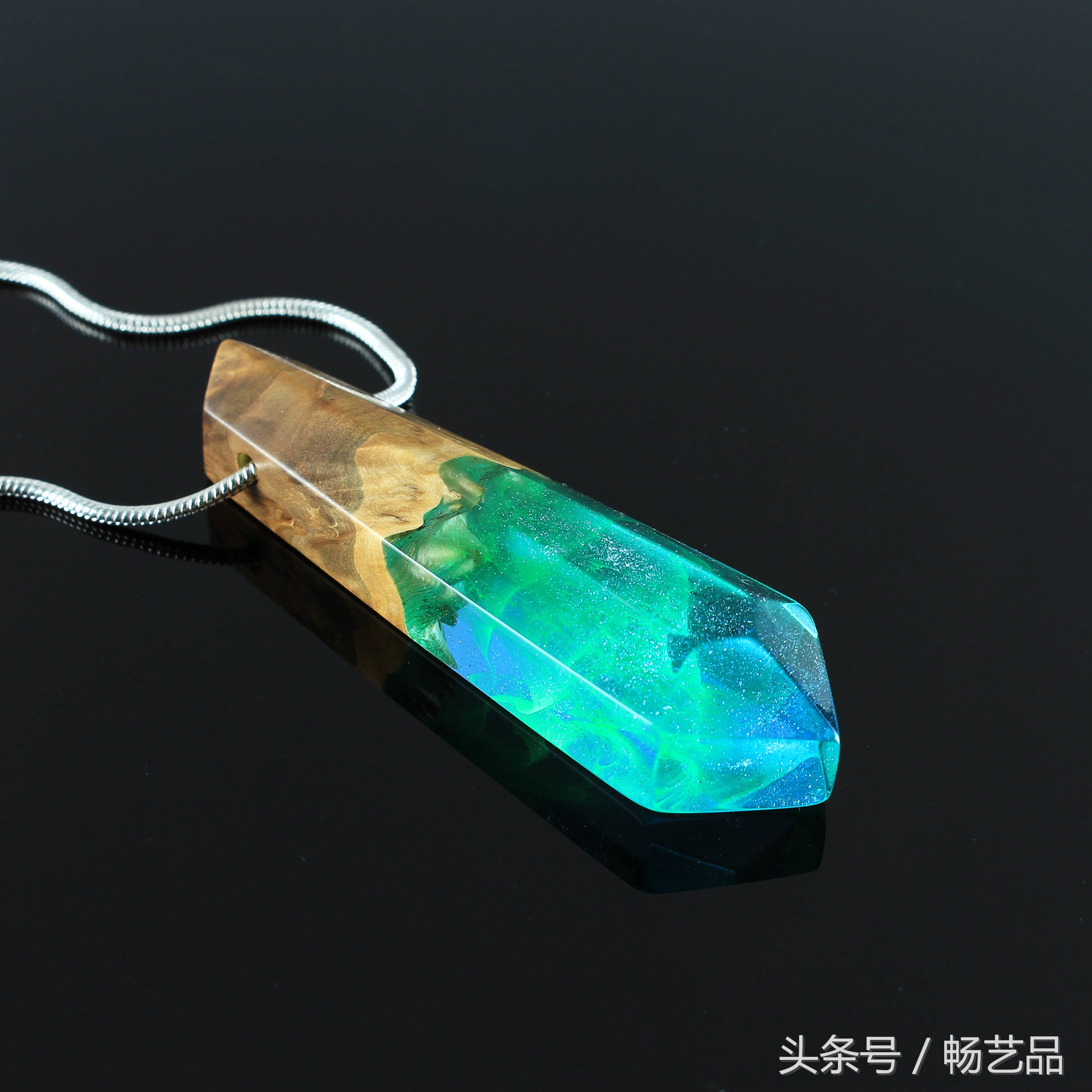 手工水晶吊坠项链图片,手工diy水晶串珠项链教程