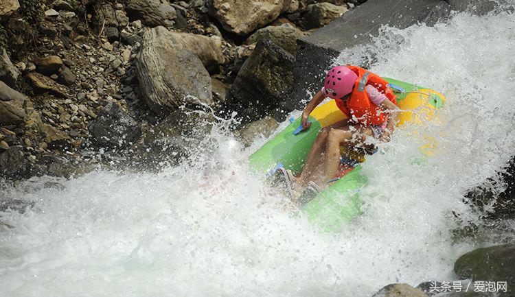重庆南川神龙峡漂流,重庆峡谷漂流龙浒峡