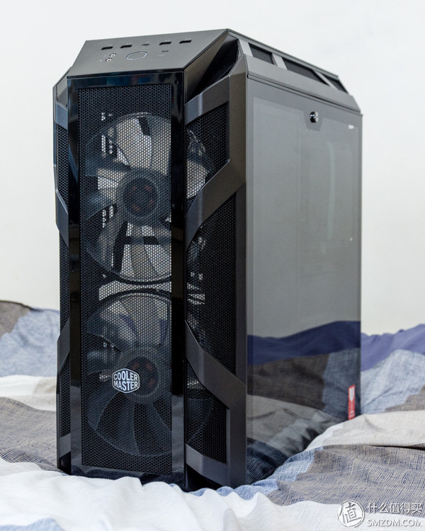 灯，灯灯灯灯！酷冷至尊H500MARGB游戏机箱深度测评