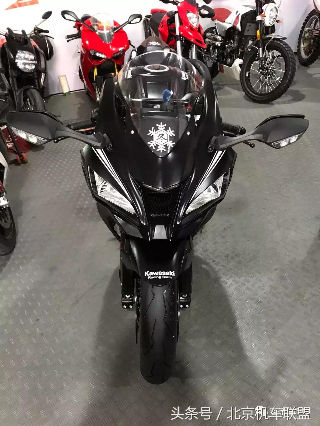 2024川崎zx10rr发布大图,川崎zx-10r2024款极速测试