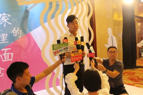 宜百味泡面食堂凤岗店,宜百味泡面食堂gogo街区店