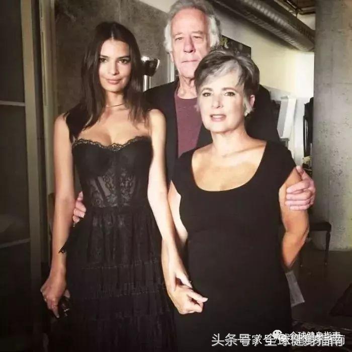 12岁就C*杯罩**，因为胸太大被维密嘲讽，健身网红圈的教科书！