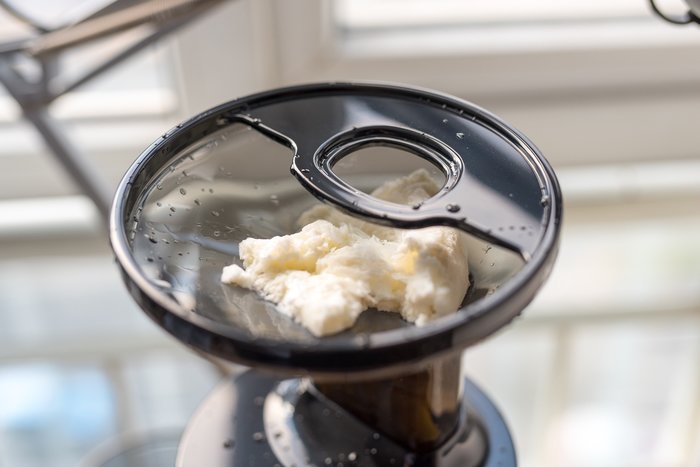 惠人榨汁机第一代使用方法,惠人榨汁机的半开和全开区别