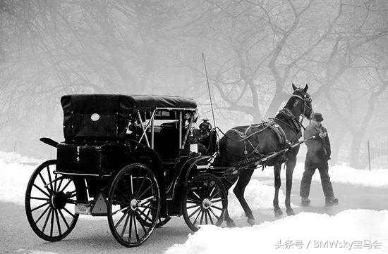 最大功率和扭矩哪个决定车辆性能,车起步快慢是看功率还是扭矩