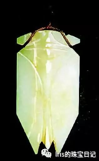 翡翠带山水有什么寓意,你佩戴的翡翠寓意