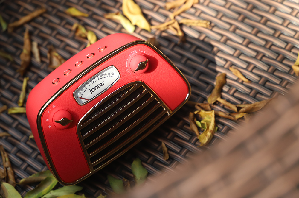 有情怀的老音箱,尊特m3复古蓝牙收音机