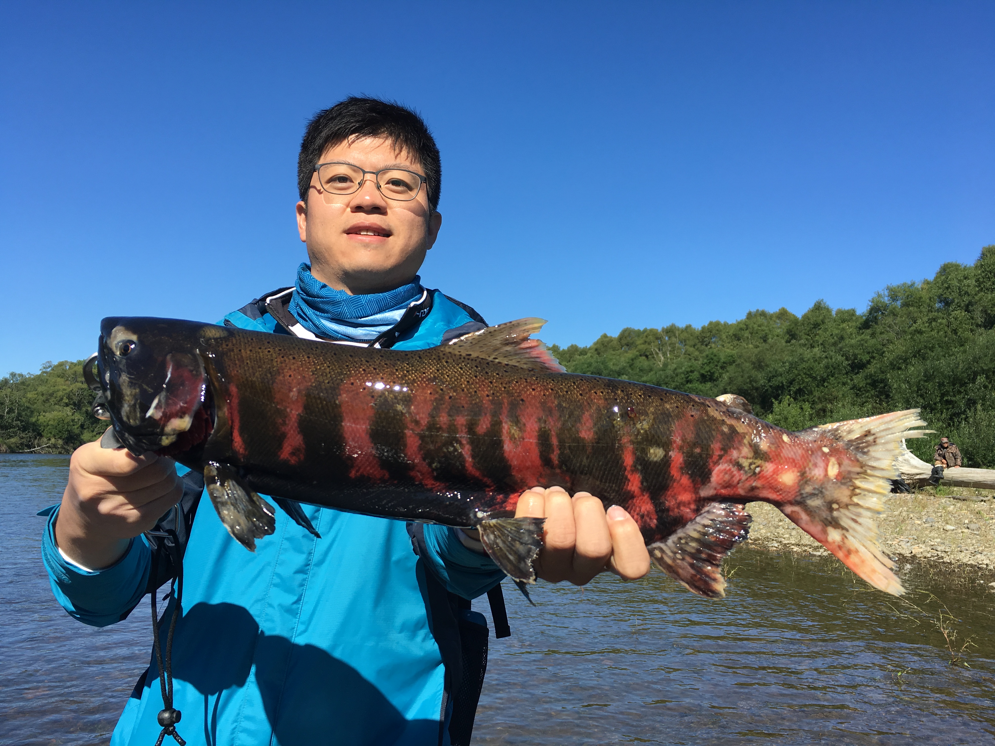 中国钓鱼爱好者海上钓鱼,中国钓鱼人海钓视频