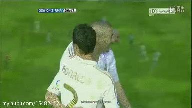 c罗十大不可思议的射门进球,回顾一下c罗的头球