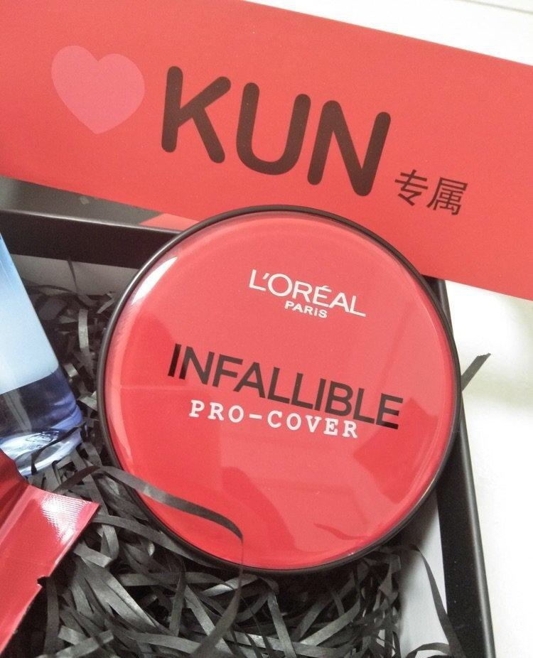 蔡徐坤代言的欧莱雅礼盒,欧莱雅气垫红胖子和黑胖子区别