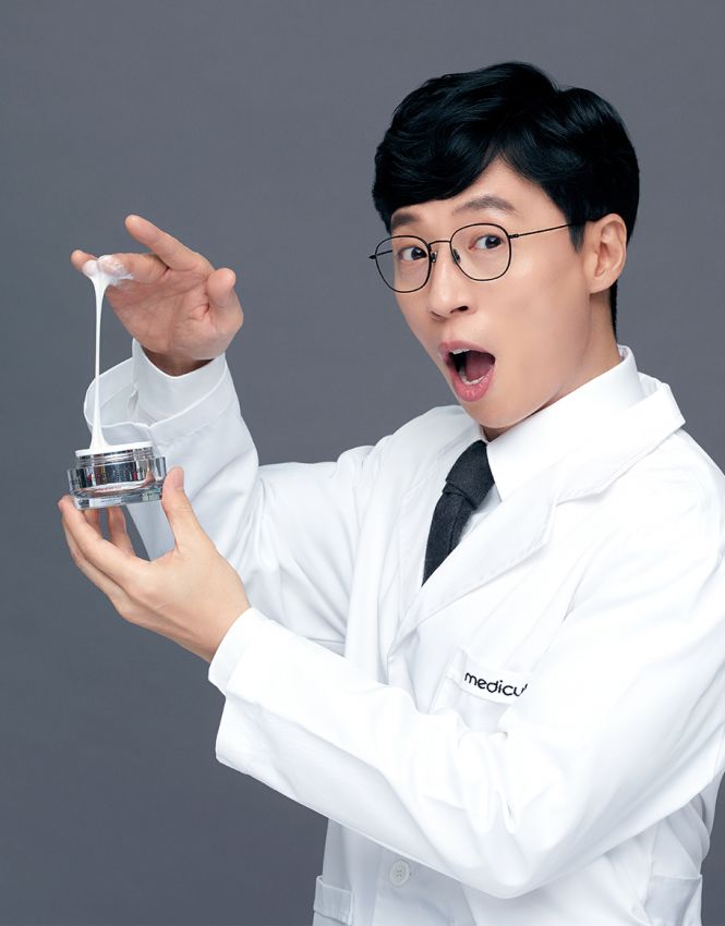 刘大神喜提阿汤哥，又顺手抛来一份缩毛孔秘籍