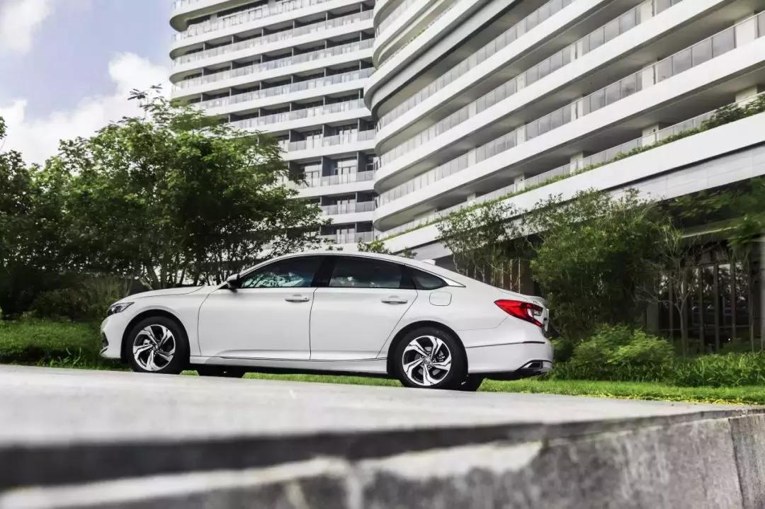 足球黑科技最好用的,足球最新黑科技