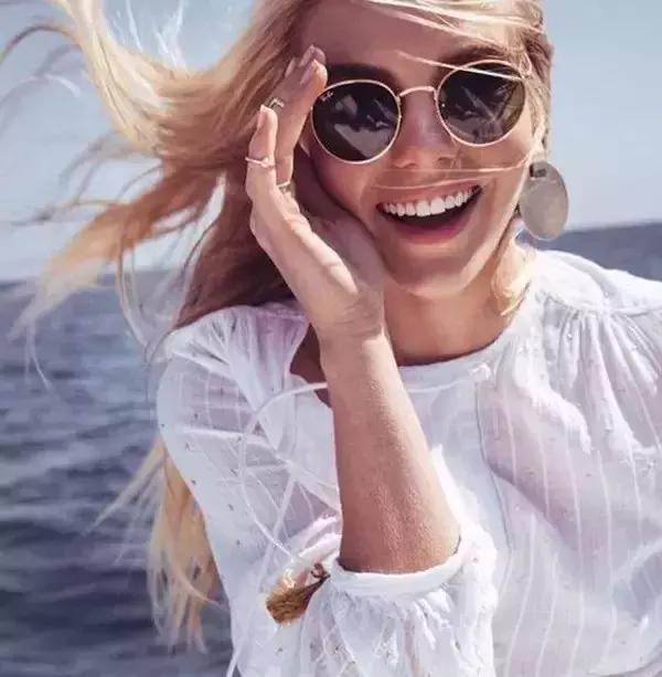 要多去旅行而非只是旅游,去旅行而不是旅游