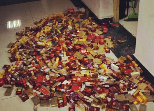 大学宿舍留下的奇葩物品,大学寝室丢的奇葩东西