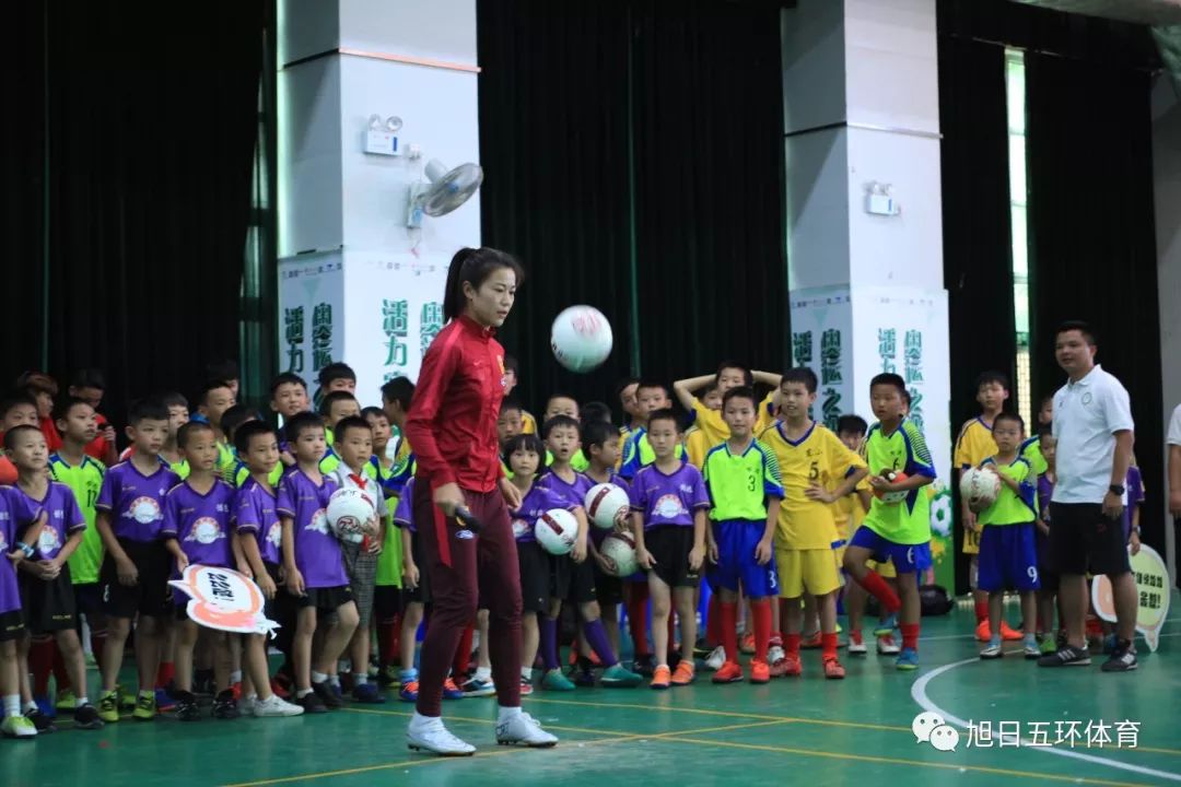 女足世界第一中后卫李佳悦,上海女足中后卫李佳悦