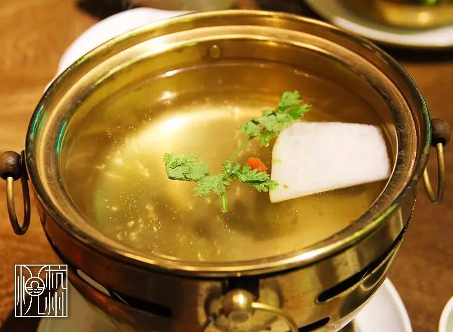 五星大酒店的品质，批发市场的价格在杭州吃海鲜，还可以这么爽