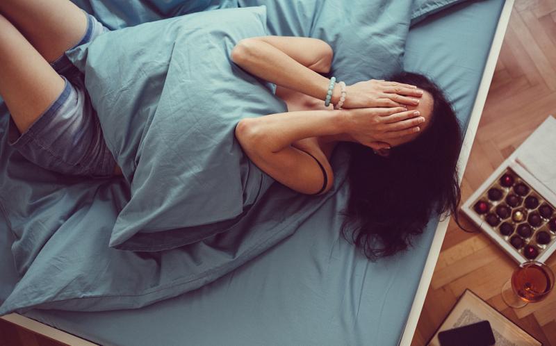 女朋友来姨妈不方便洗头怎么办,女生来姨妈为什么不可以洗头