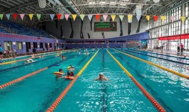 昆明最好的十大游泳馆名单,昆明最好的10个游泳馆