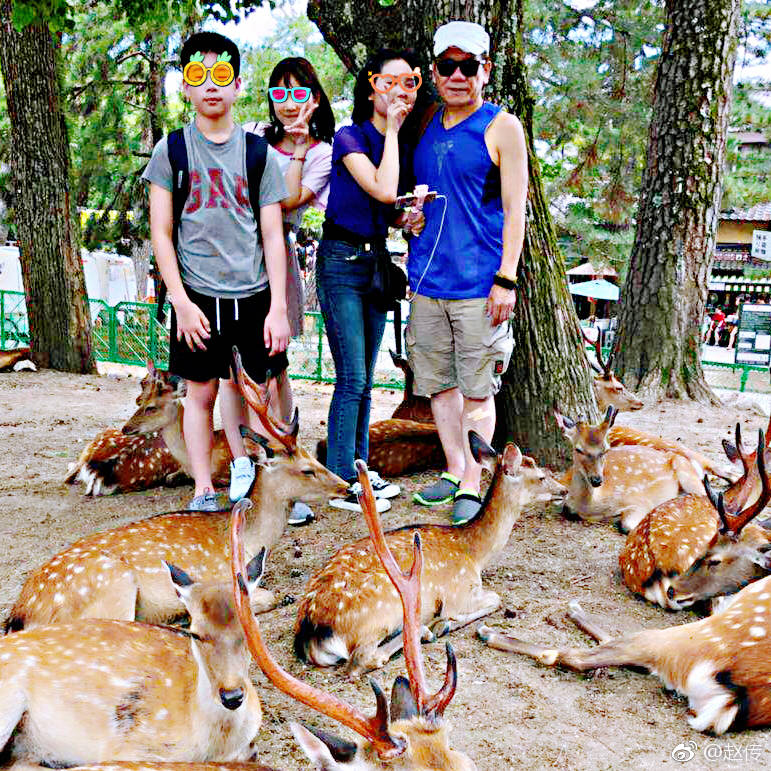 娱乐圈尊老爱幼的典范，他用实际行动诠释什么是尽善尽美