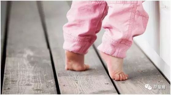 脑瘫疑问,十一月脑瘫儿童不会爬不会站