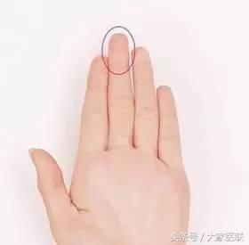 把鼻涕吸到自己嘴里后果是怎样,把鼻涕吸到嘴里再吐出来对吗