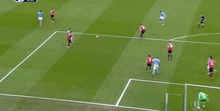 坎特马克莱莱埃辛维埃拉戴维斯谁是你心目中史上第一兽腰？