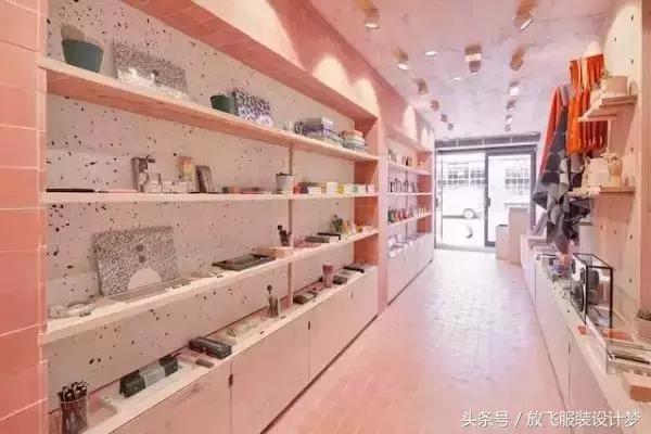 粉蓝色华伦天奴,粉色red华伦天奴