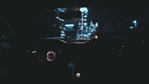 她按个摩“花”了十几万，差点偏瘫！这2个部位很脆弱，别乱按