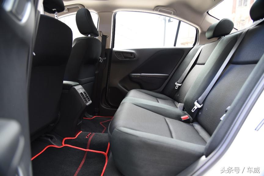 本田新款锋范内饰,新一代本田锋范试驾视频