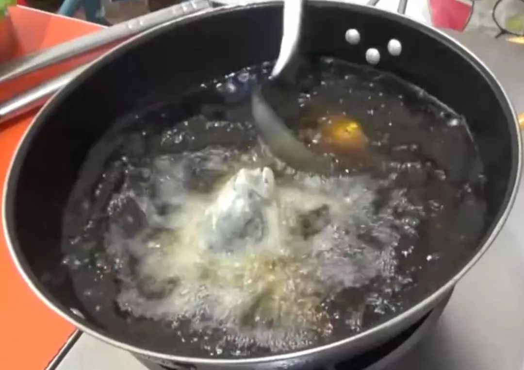 松鼠鱼的正宗做法,松鼠鱼的真正做法专业厨师教你做