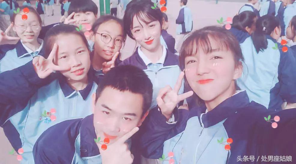 14岁留长发穿女装美过所有女同学……第一批00后已经伪娘了！