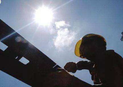 热射病治疗癌症,热射病是意外还是疾病