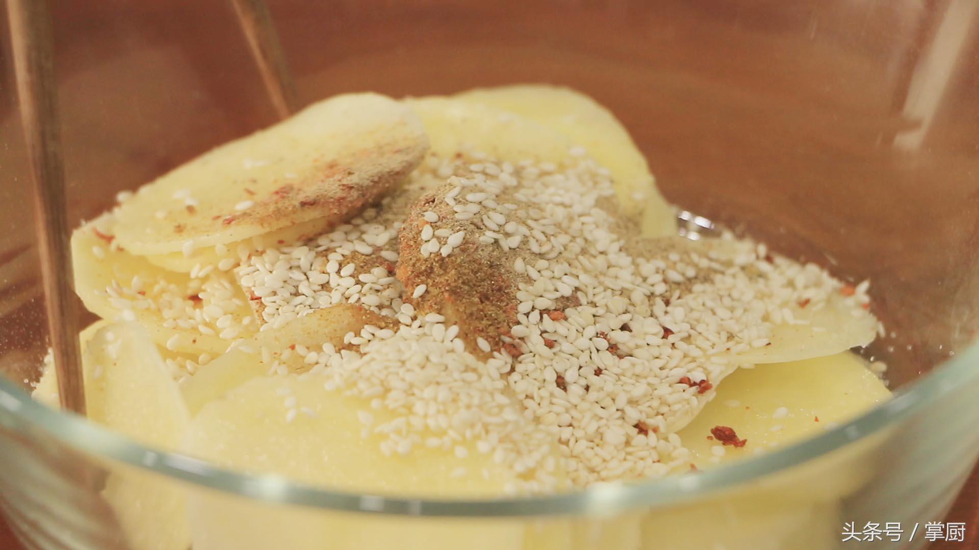 自制烤薯片的详细做法,自制烤薯片的最简单家常做法