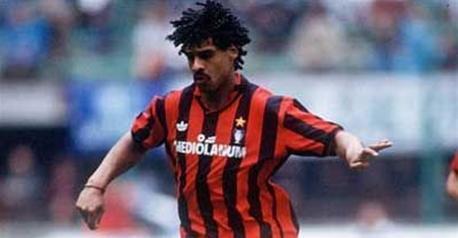 黑天鹅里杰卡尔德后腰,黑天鹅里杰卡尔德