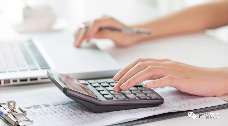 巴菲特关于净资产收益率与市净率,巴菲特roe指标详解