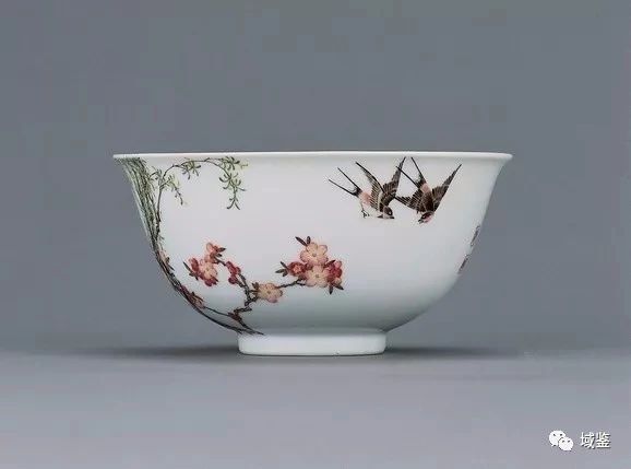 拍卖价值一个亿的碗,拍卖会价值几千万的碗