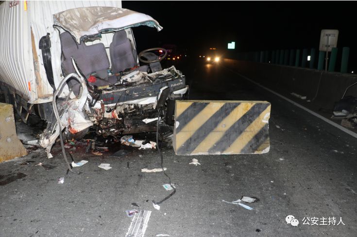 广深沿江高速两货车相撞,大广高速大货车追尾事件死伤情况