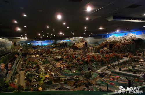德国兄弟打造模型,德国两兄弟建造小人国