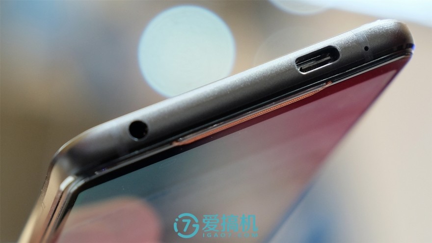 真正的游戏手机rog,华硕rog游戏手机2电竞装甲版开箱