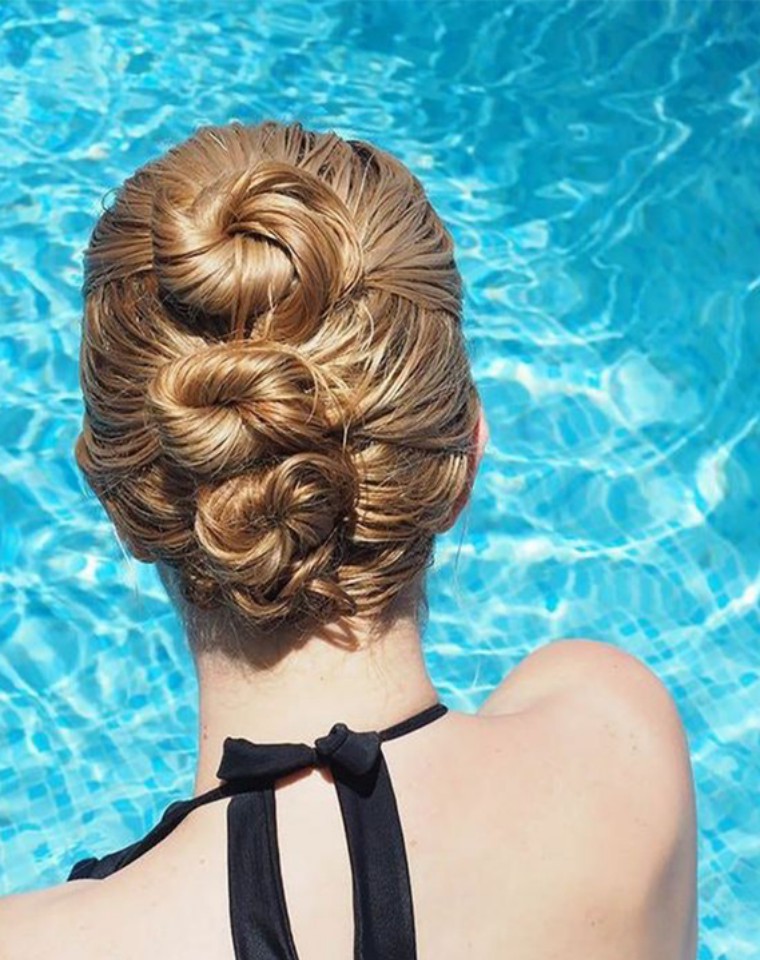 赵薇中餐厅编发视频,赵薇中餐厅编发