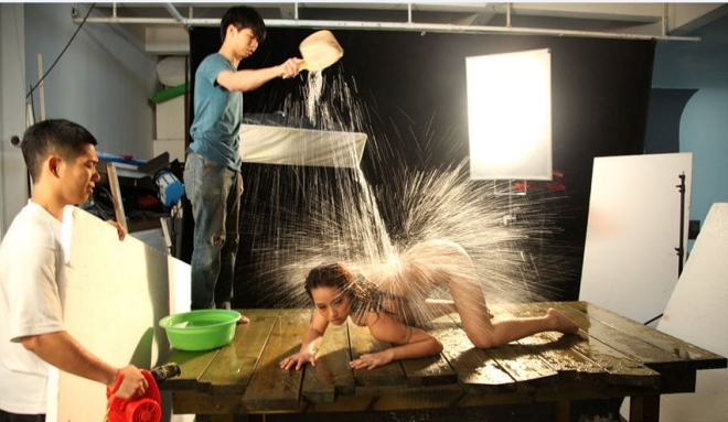 裸模：出*身卖**体而不是灵魂