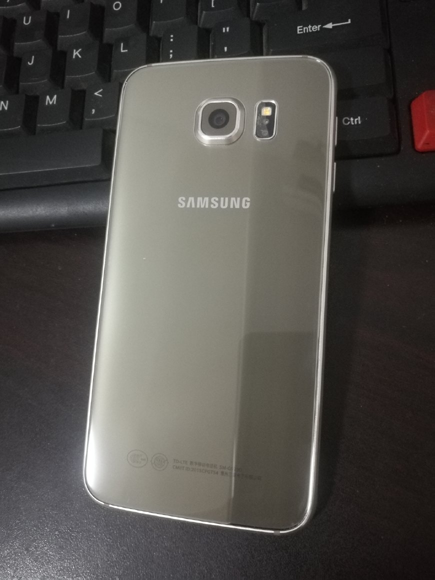 手机进水用吹风机吹导致屏幕失灵,手机进水用吹风机吹得不出声音了