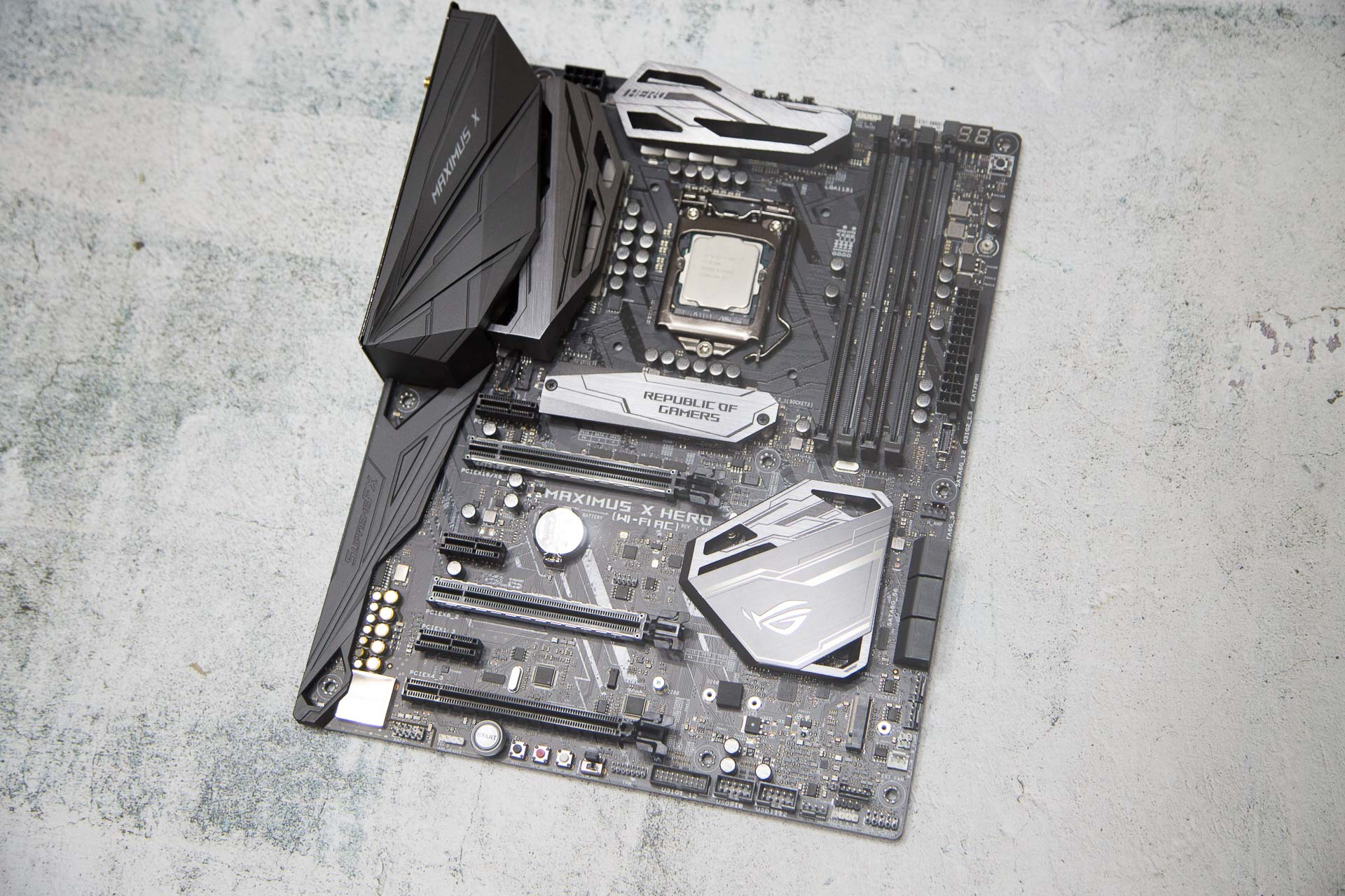 华硕1070ti显卡怎么装,华硕1070ti装机效果