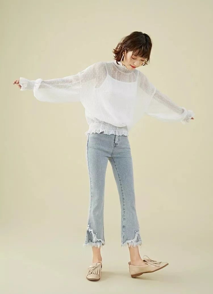 毛孔粗大黑头多脸爱出油小妙招,毛孔黑头夏天出油怎么护肤