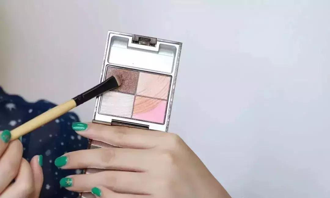 十分钟快速出门的懒人妆,懒人又快又简单出门妆