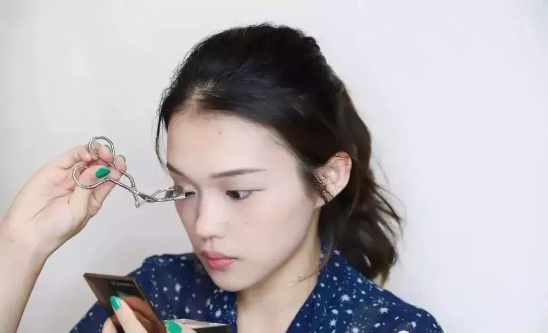 十分钟快速出门的懒人妆,懒人又快又简单出门妆